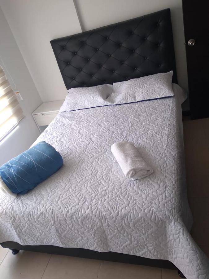 Buena Vista Suites Armenia  Ngoại thất bức ảnh