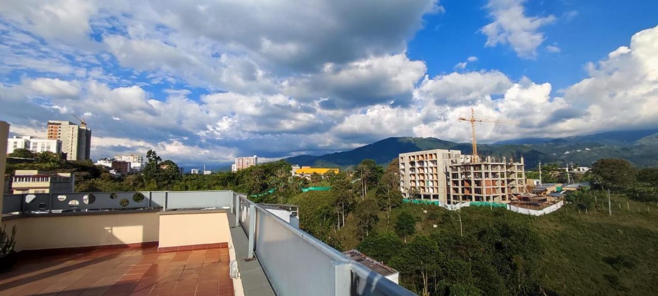 Buena Vista Suites Armenia  Ngoại thất bức ảnh