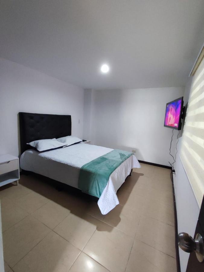 Buena Vista Suites Armenia  Ngoại thất bức ảnh